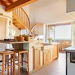 Private With Wellness Area On Collio Hills *